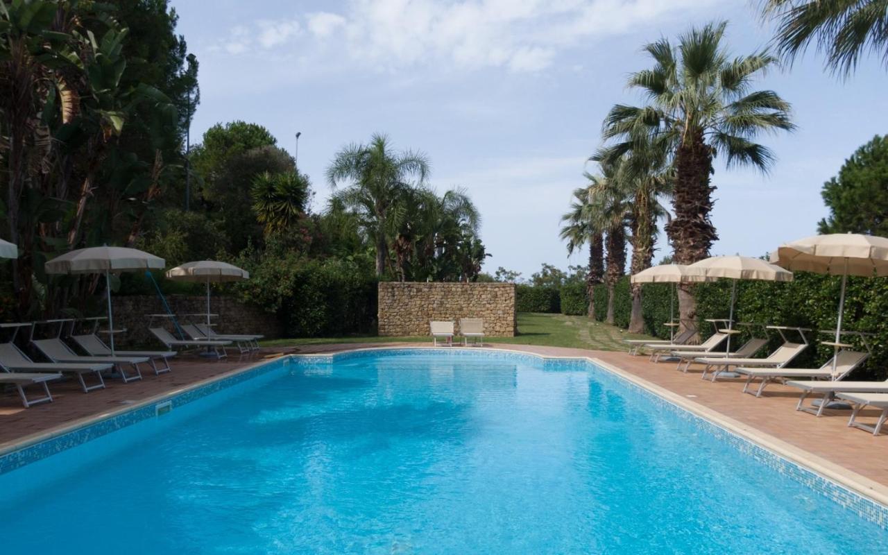 Agriturismo Villa Luca SantʼAgata di Militello Екстериор снимка