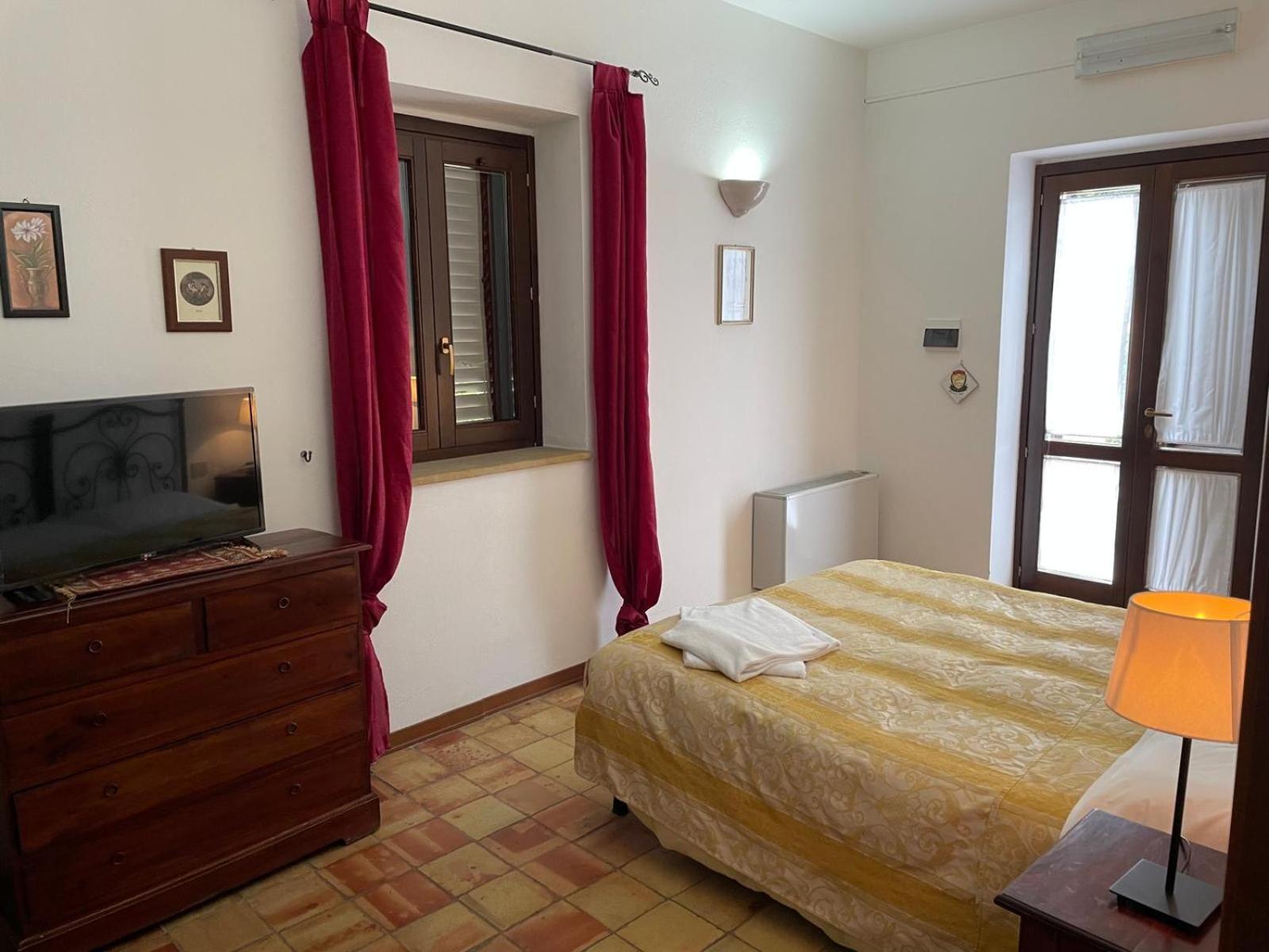 Agriturismo Villa Luca SantʼAgata di Militello Екстериор снимка