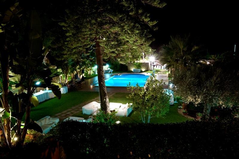Agriturismo Villa Luca SantʼAgata di Militello Екстериор снимка